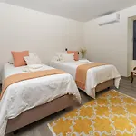 Vila With Private Pool And Garden Ponte de Lima