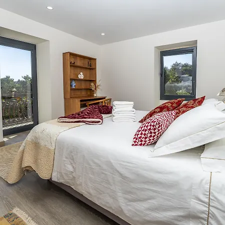 Vila With Private Pool And Garden Ponte de Lima