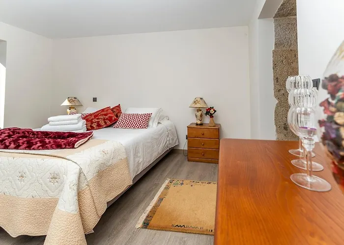 With Private Pool And Garden Villa Ponte de Lima