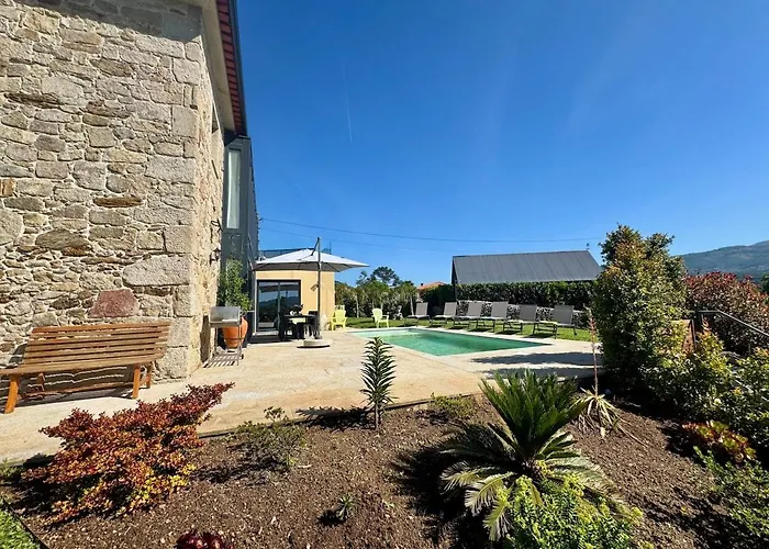 Villa With Private Pool And Garden *