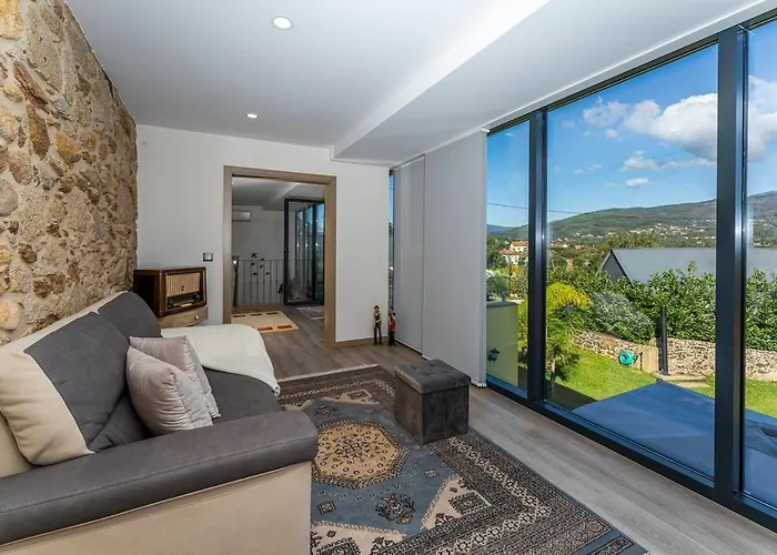 Villa With Private Pool And Garden